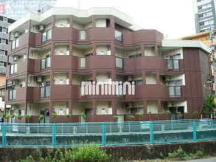 ドミール昭和【3階】の外観