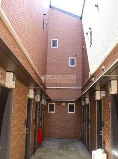 東京都杉並区和田1【アパート】の外観