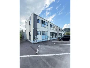 鹿児島県姶良市西餅田【アパート】の外観