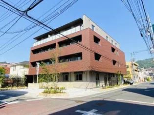 クリソベリル【4階】の外観