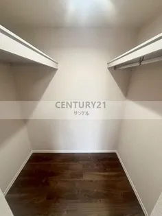 エスト【1階】の内装