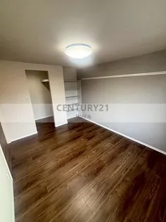 エスト【1階】の居間