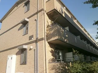 千葉県市川市鬼高1【アパート】の外観