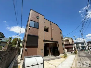 ハーモニーテラス東伊興III【2階】の外観