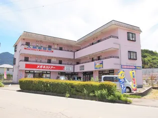 ミレニアム赤坂【3階】の外観