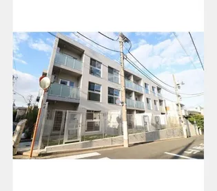 プレディアコート代々木上原【1階】の外観