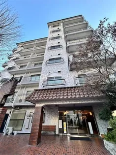 東京都港区三田2【マンション】の外観