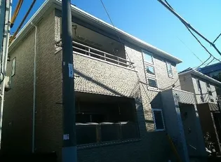 ヴィラ・メーラ B【2階】の外観