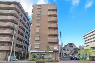 アムールシャトー【6階】の外観