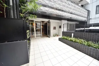 プレサンス三宮ディライト【3階】の外観