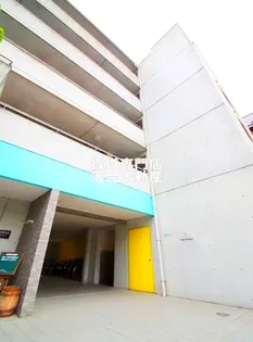 カーサ・ドマーニ【3階】の外観