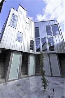 ARK COURT 若松町【1階】の外観