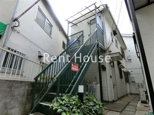 東京都世田谷区北沢1【アパート】の外観