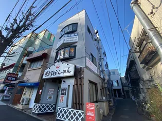 ビルヴァンテアン【3階】の外観