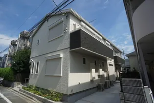 ハイフィールド【2階】の外観