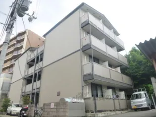 レオパレスプリオール東山3【3階】の外観