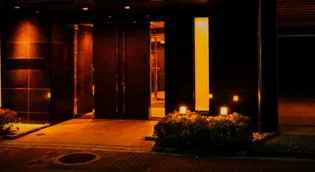 東京都文京区音羽1【マンション】の外観