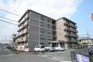 アストレア吉田の画像