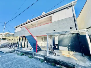 プール・トゥジュール【2階】の外観