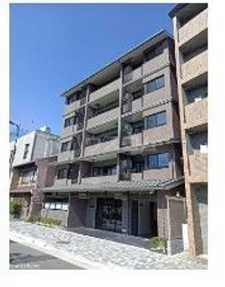 二条城東レジデンス【1階】の外観