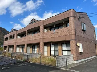 広島県福山市山手町4【アパート】の外観