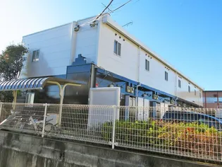 レオパレスシャルム【2階】の外観