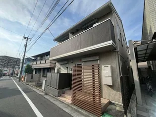 プラウド【1階】の外観