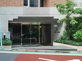 東京都渋谷区代々木2【マンション】の外観