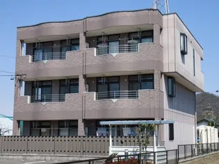 ファミーユの画像