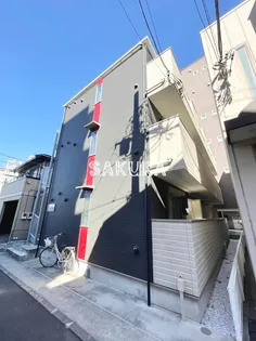コート カリーナの画像