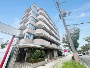ストロベリーフィールズの画像