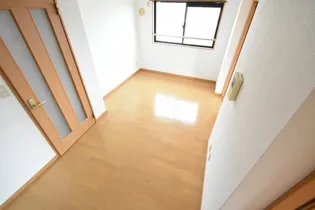 グロワール【2階】の居間