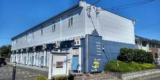 レオパレスグリーンランド【2階】の外観