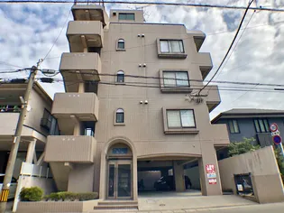 プレステージ荒田【3階】の外観