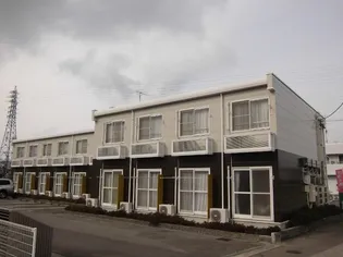 レオパレスカマン オレイエ【2階】の外観