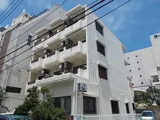 レジデンス・アウローラ【2階】の外観