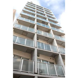 オーパスホームズ三田【9階】の外観