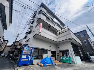 シャルマン堀江の画像