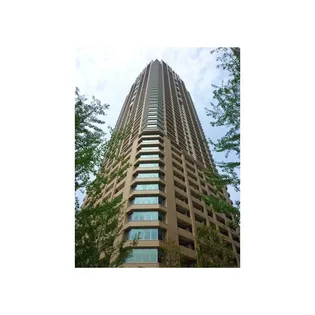 グランフロント大阪オーナーズタワー【23階】の外観