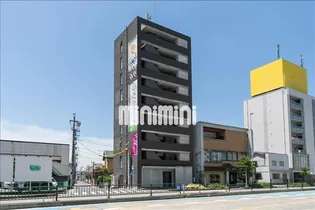 URBAN STREAM【1階】の外観