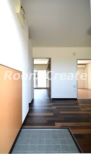 コーポ蔵【2階】の玄関