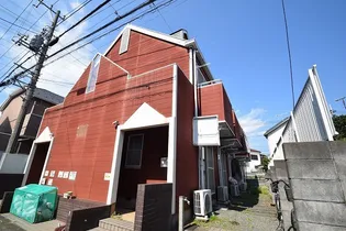 ドルフ伊勢原No.2【2階】の外観