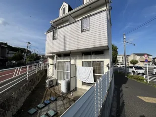 鶴川第一レジデンス【1階】の外観