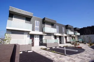 シャーメゾングレース天神【1階】の外観