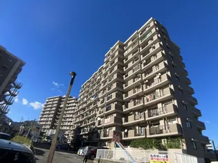 シャトー岡崎II番館【9階】の外観