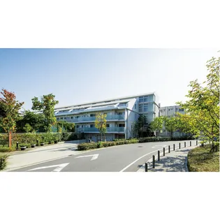 コンフォリア駒場【3階】の外観