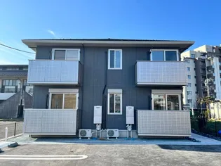 ディーシャンブル江島台【1階】の外観