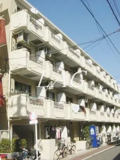 ベルサイユ目黒【4階】の外観