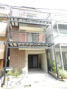 東京都文京区小日向1【一戸建】の外観