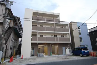 リリーフ小杉の画像